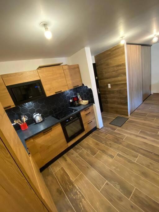 Appartement Cocooning Entierement Renove Les Angles  Extérieur photo