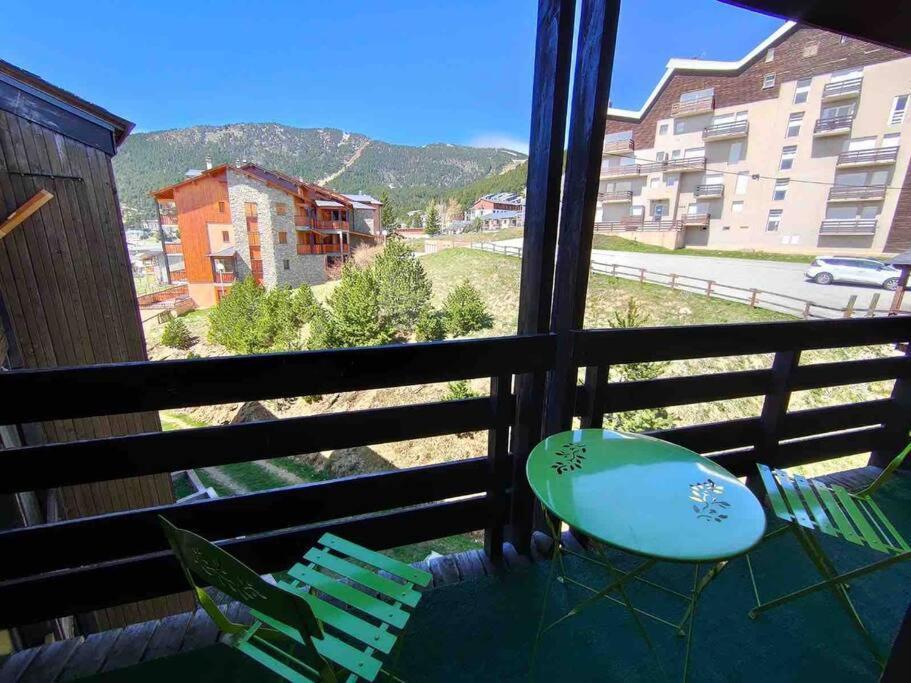 Appartement Cocooning Entierement Renove Les Angles  Extérieur photo